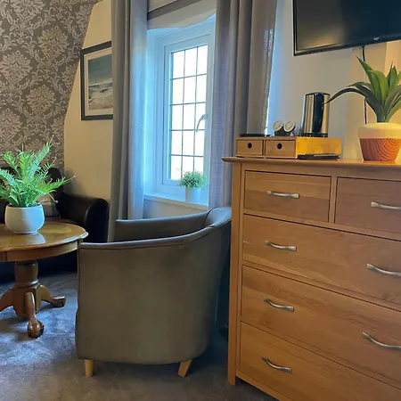 Park View Bed & Breakfast 4*