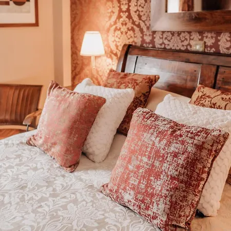 Park View Bed & Breakfast 4*