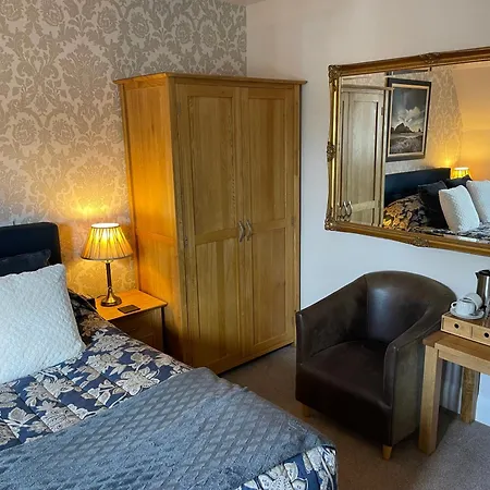 Park View & Bed & Breakfast 4*