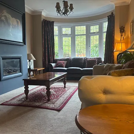 Park View & 4*