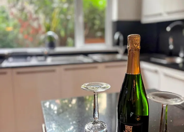 Park View & 4* Scarborough