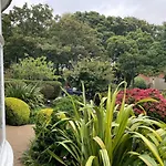 Park View &