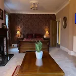 Bed & Breakfast Park View & 4*