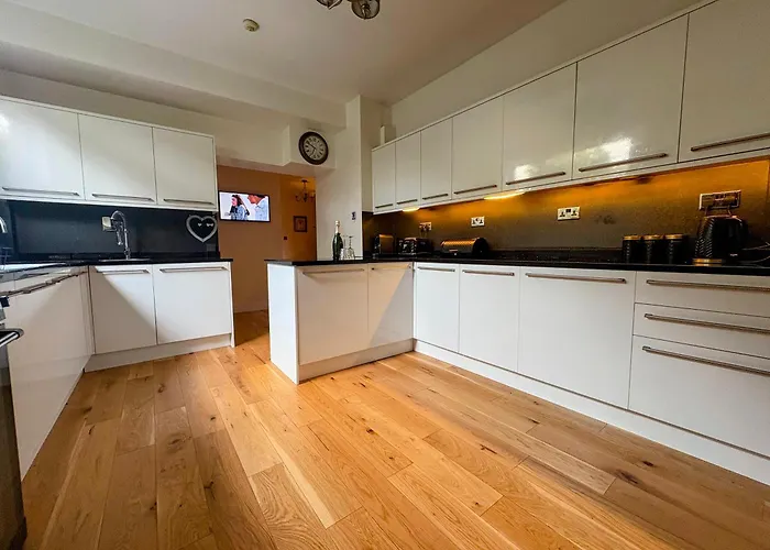 Park View & Scarborough